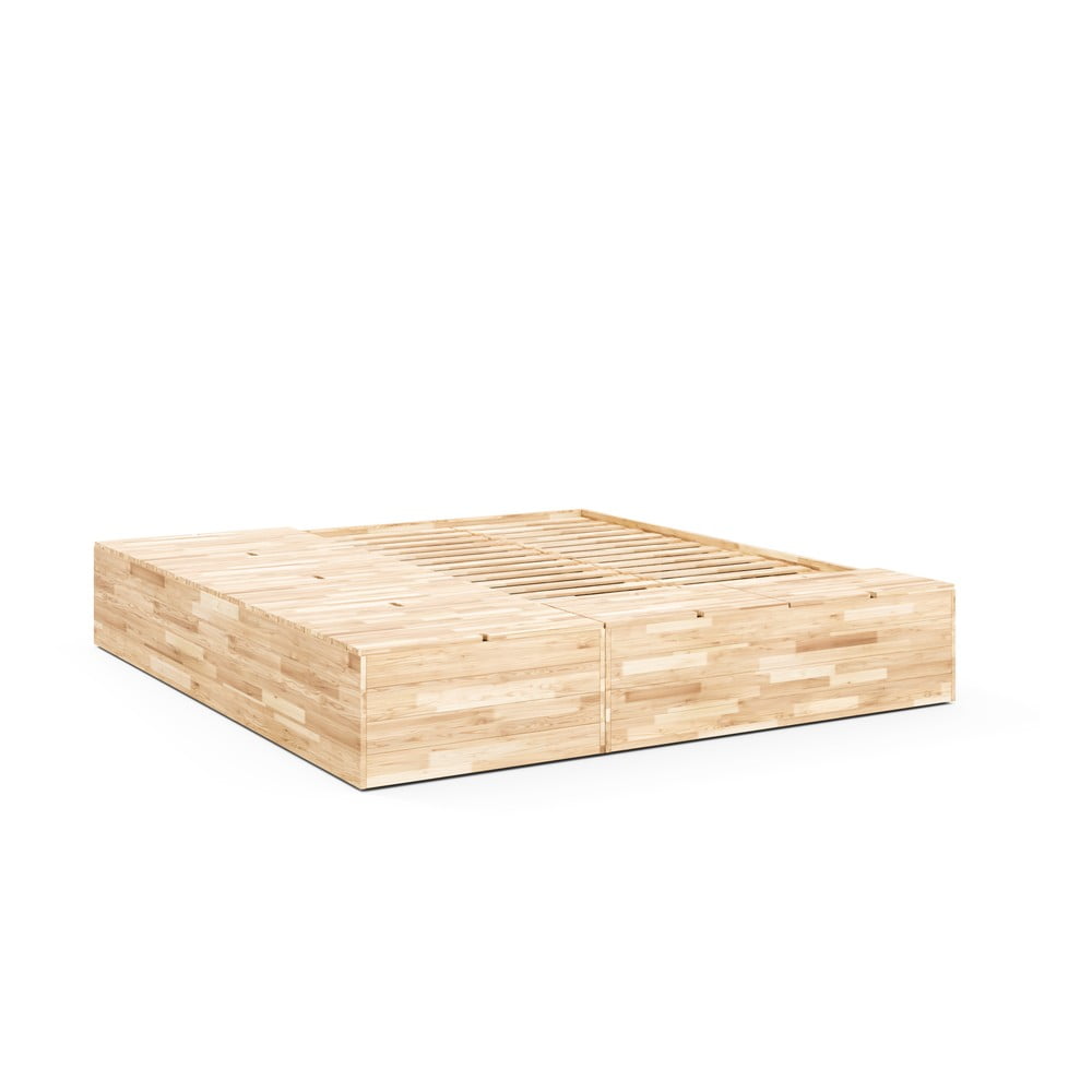 Natúr színű borovi fenyő ágyneműtartós franciaágy ágyráccsal 160x200 cm Basement Bed – Karup Design
