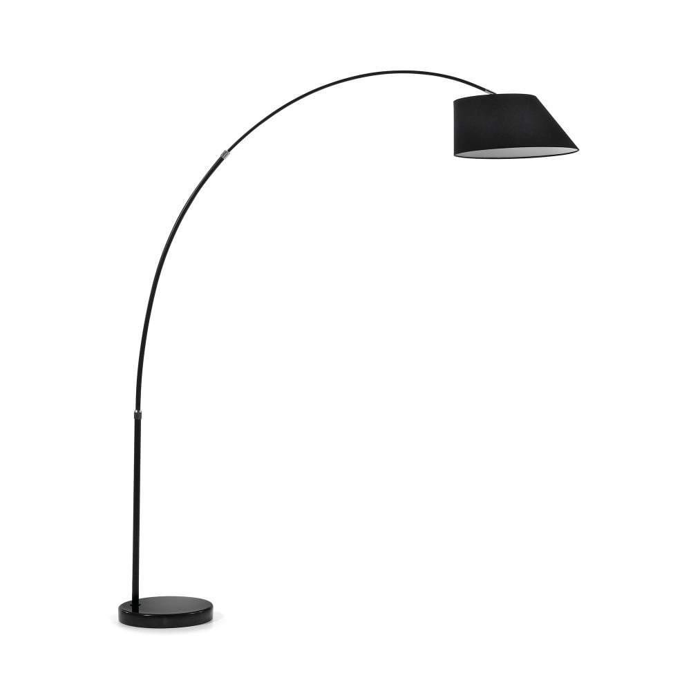 Fekete állólámpa textil búrával (magasság 220 cm) May – Kave Home