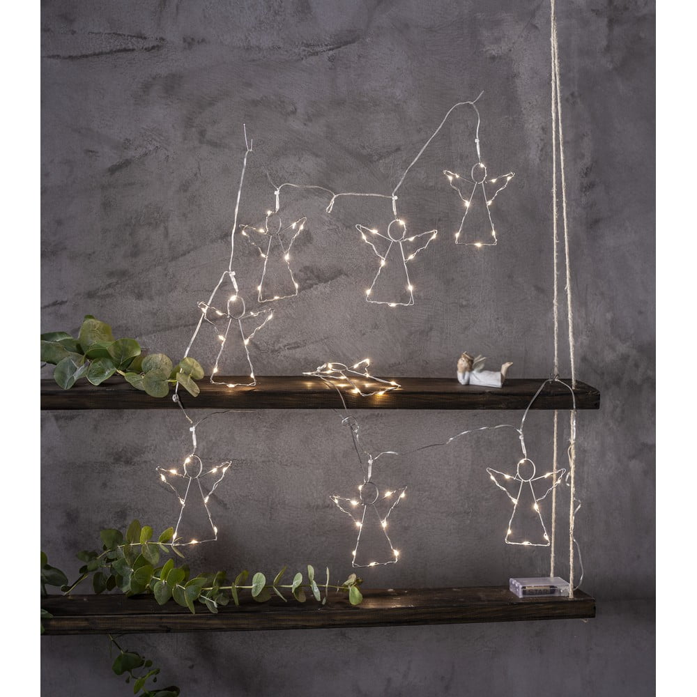 Elemmel működő fényfüzér