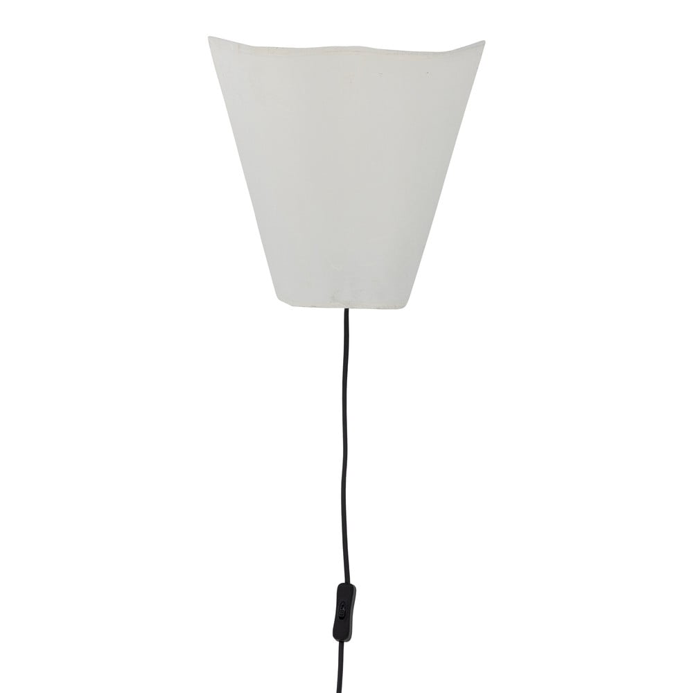 Fehér konnektorhoz csatlakoztatható fali lámpa Janese – Bloomingville