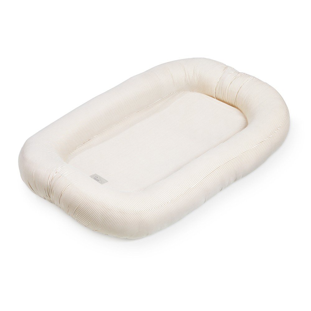 Bézs babafészek 52x84 cm Classic Stripes Camel – Cam Cam Copenhagen