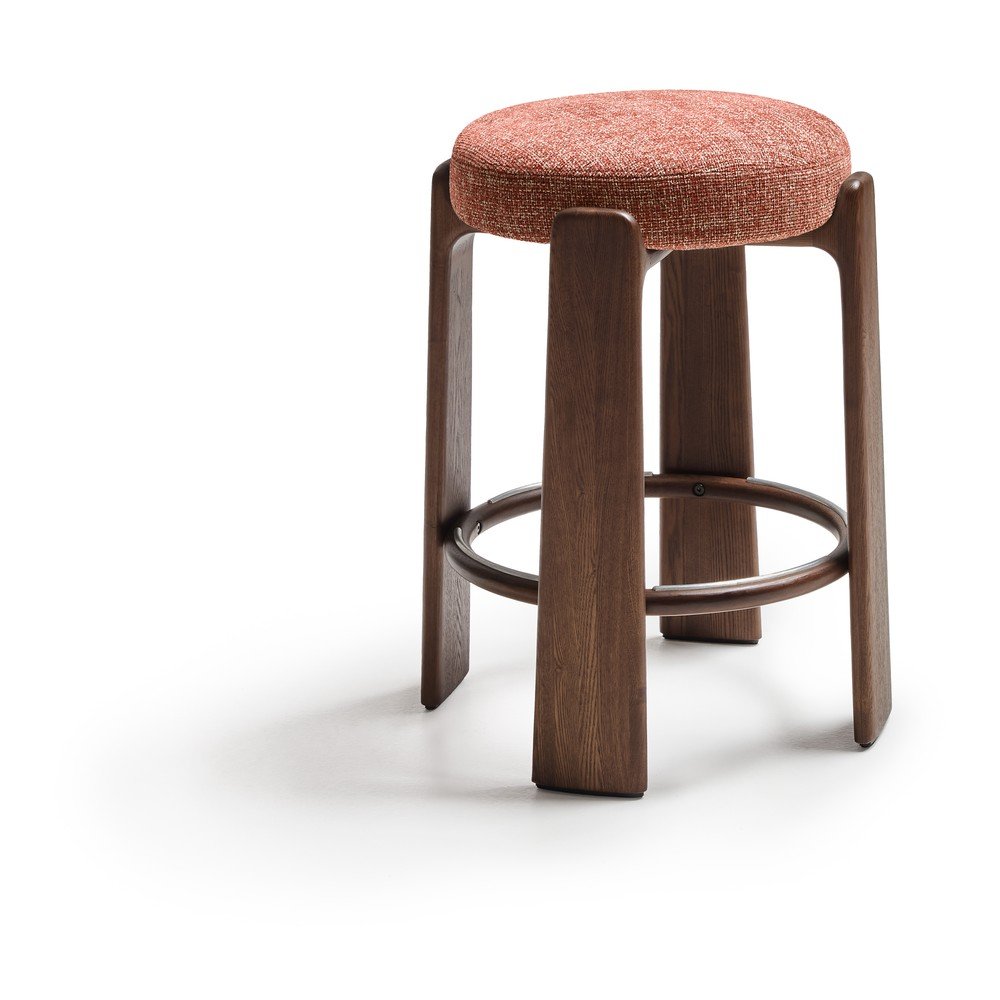 Terrakotta színű-sötét natúr színű kőrisfa bárszék (ülésmagasság 65 cm) Granite – Kave Home