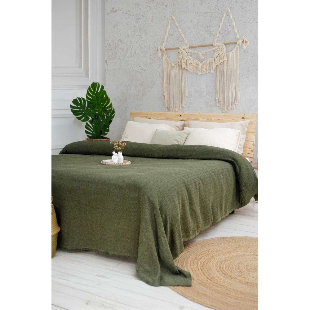 Khaki ágytakaró 240x220 cm Marla  – Mijolnir